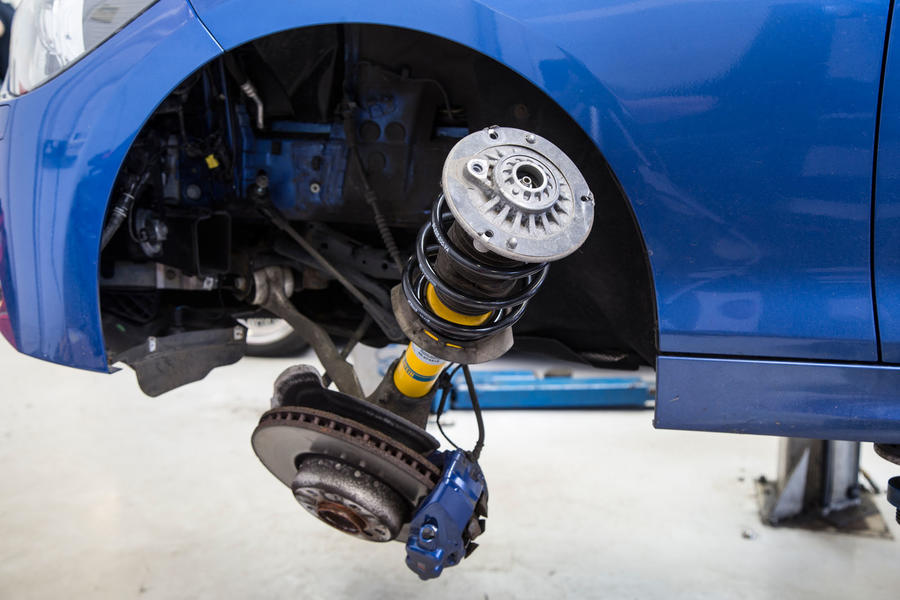 BMW E46 tuning: The perfect lowering solution with the right BILSTEIN  sports suspension